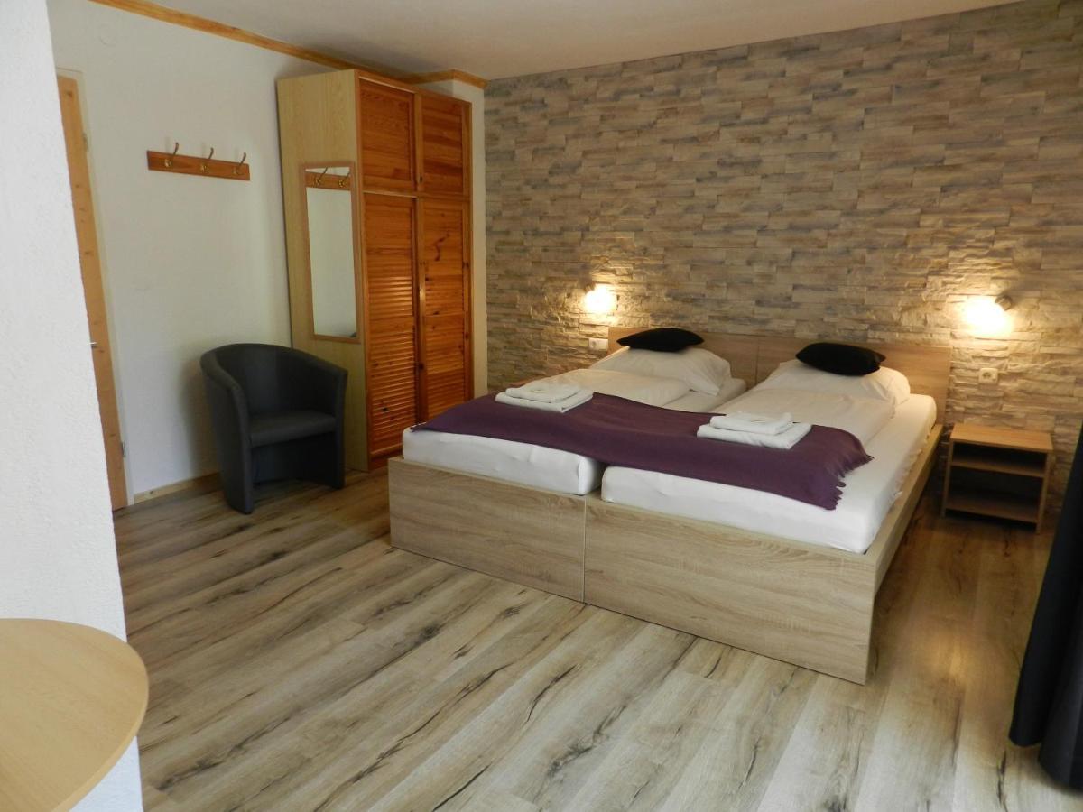 Pension Und Appartements Hartkaiser Ellmau Esterno foto