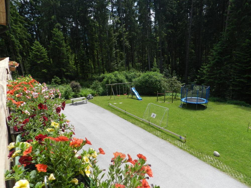 Pension Und Appartements Hartkaiser Ellmau Esterno foto