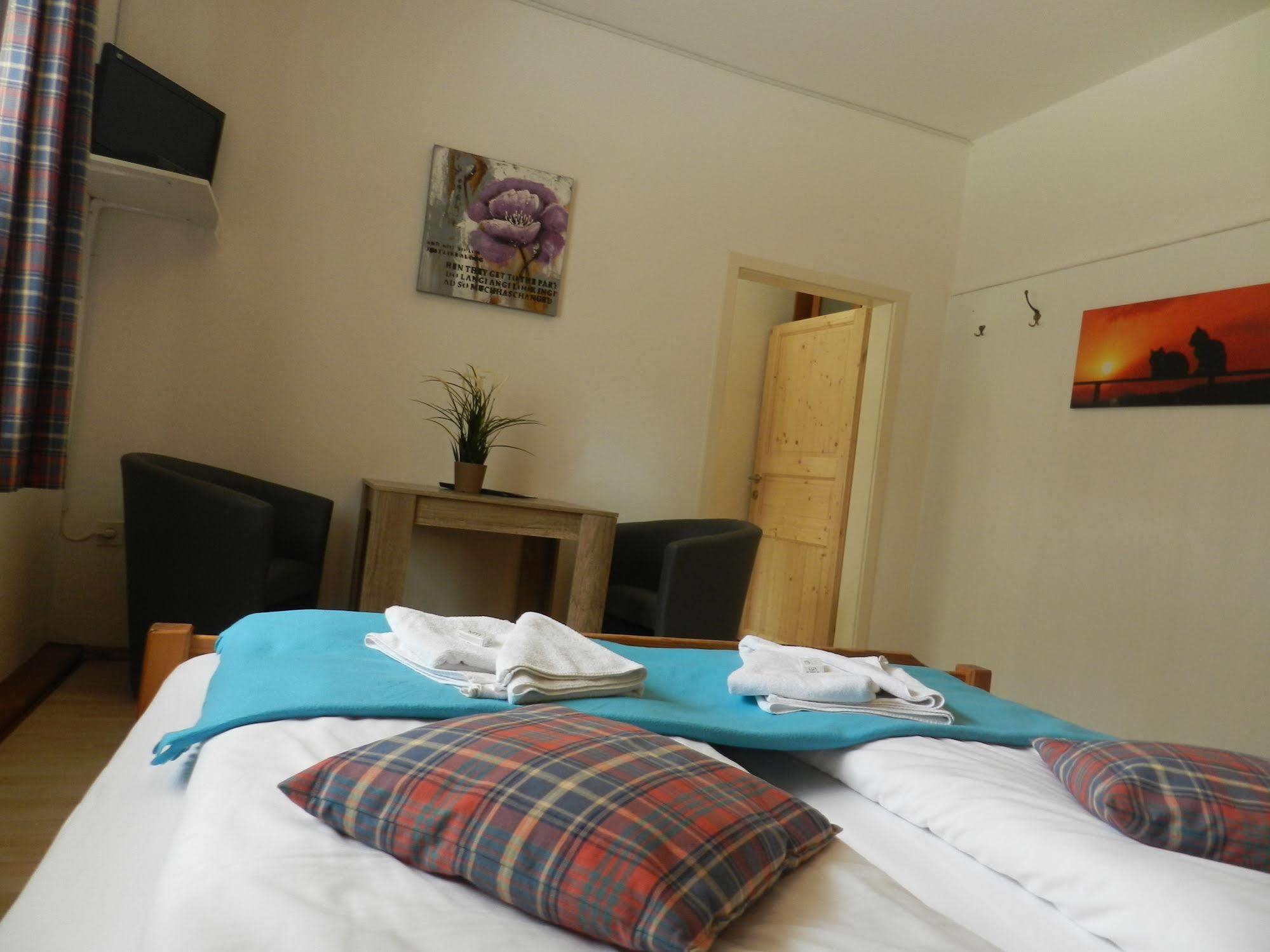 Pension Und Appartements Hartkaiser Ellmau Esterno foto