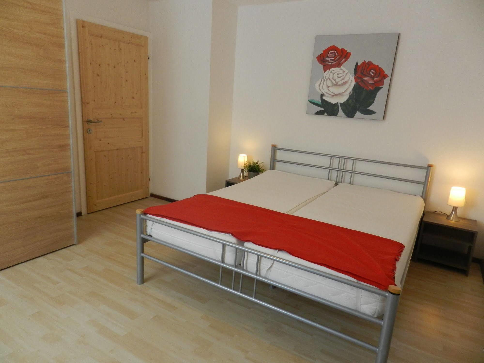 Pension Und Appartements Hartkaiser Ellmau Esterno foto