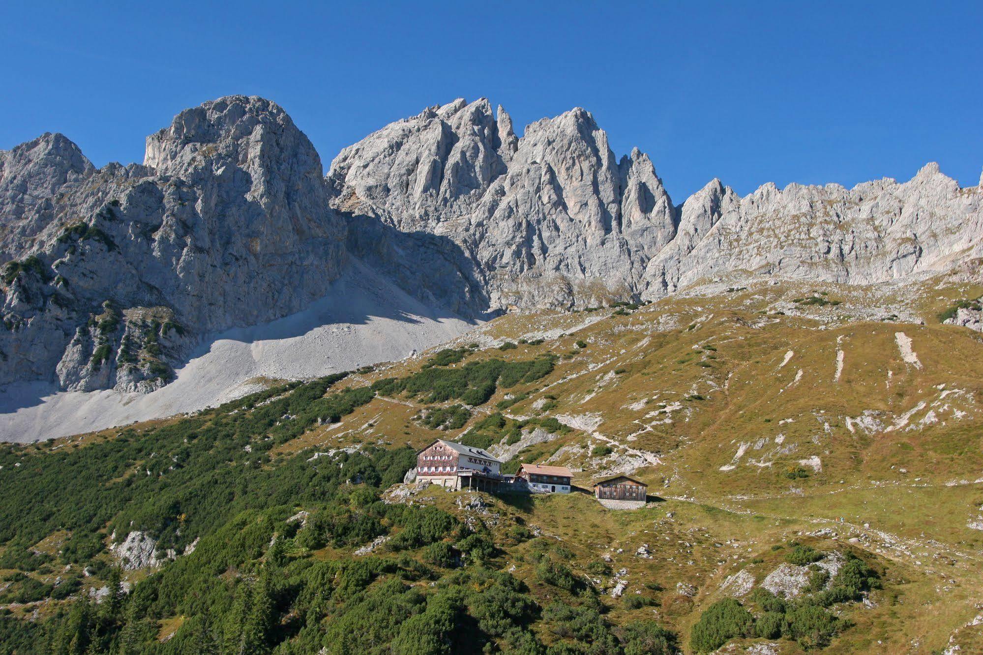 Pension Und Appartements Hartkaiser Ellmau Esterno foto